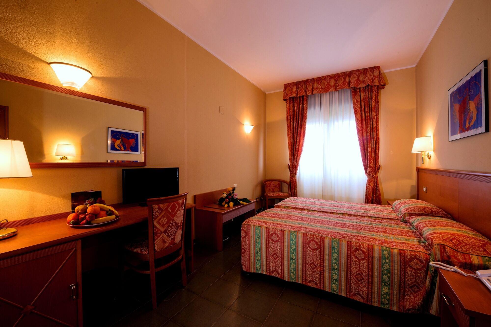 Th Cinisi - Florio Park Hotel Exterior foto