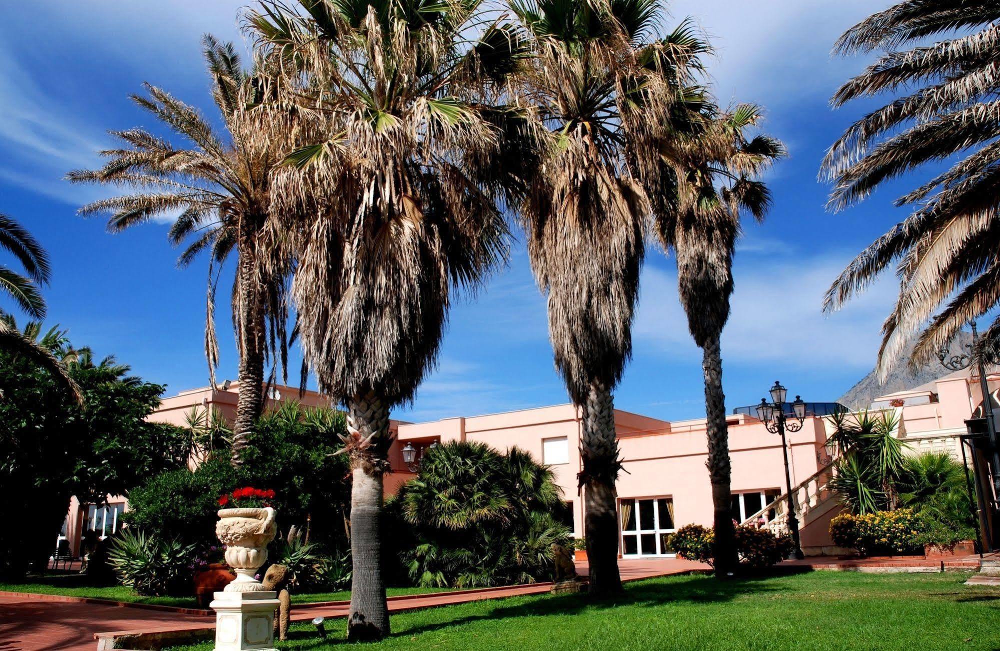 Th Cinisi - Florio Park Hotel Exterior foto